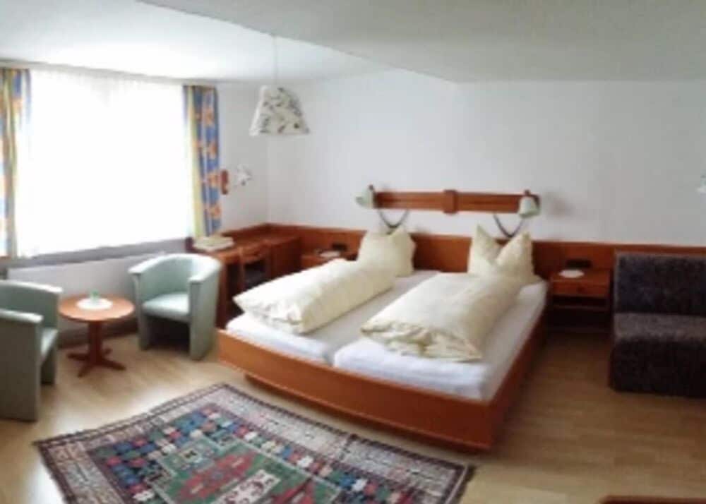 Double Room photo 2