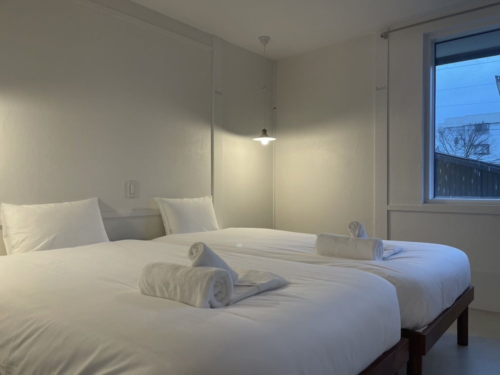 Double/Twin Room - Photo 1