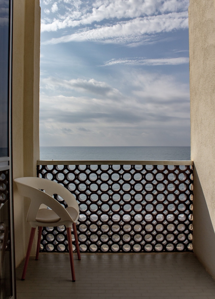 Standard Double Room, Balcony, Sea View photo 2