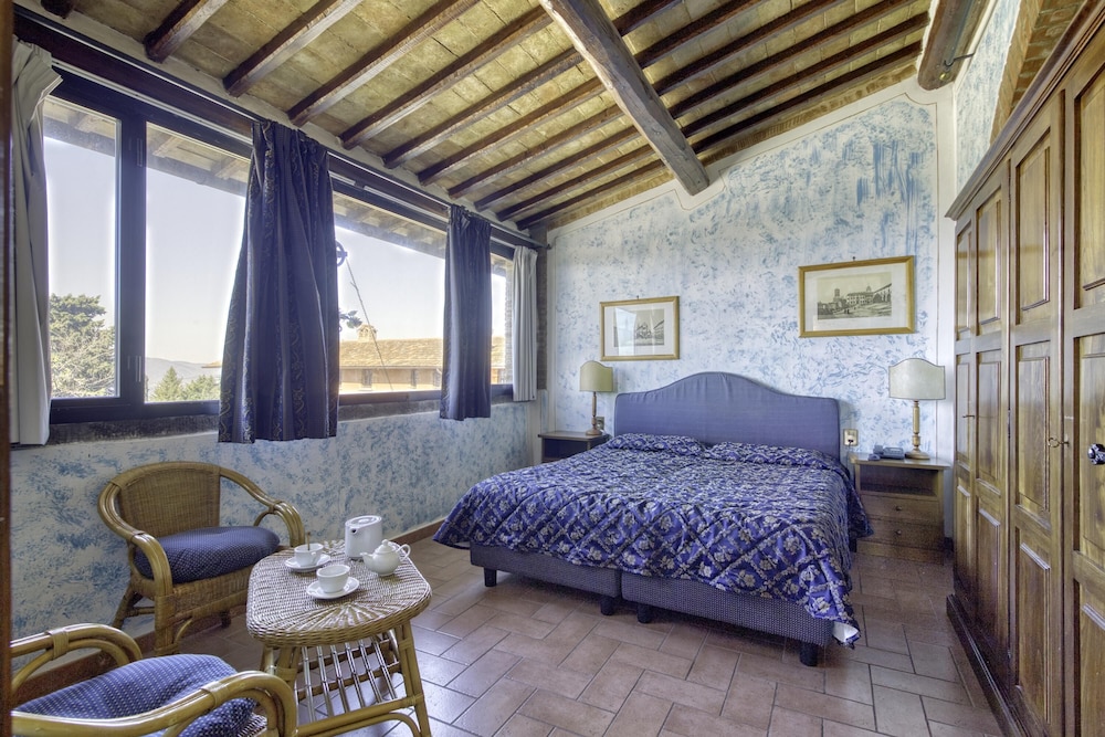 Family Apartment, 1 Bedroom (Usignoli Pool Apartment Tuscany) photo 1