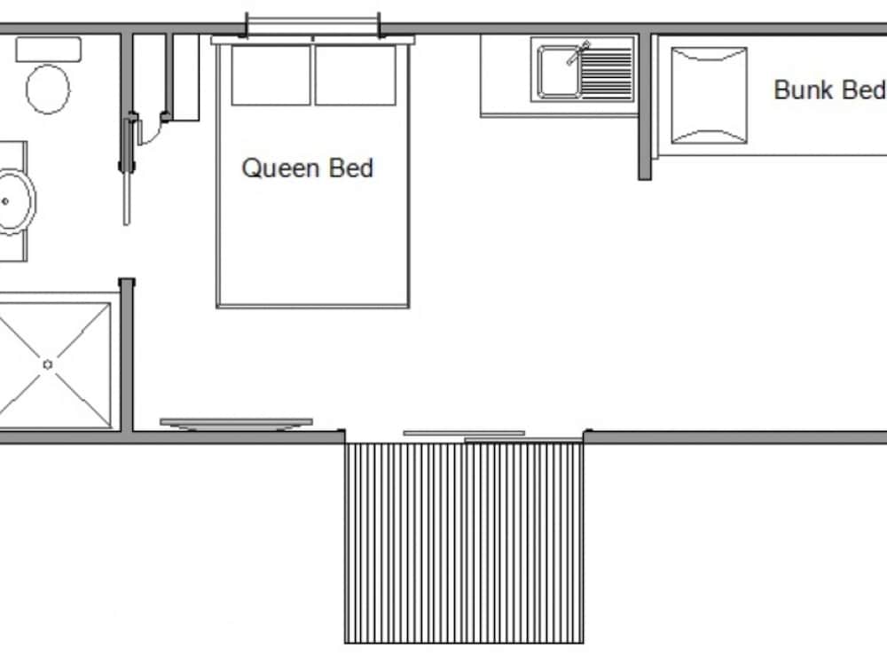 Studio Ensuite Cabin -sleeps 4 (Bedding not included)