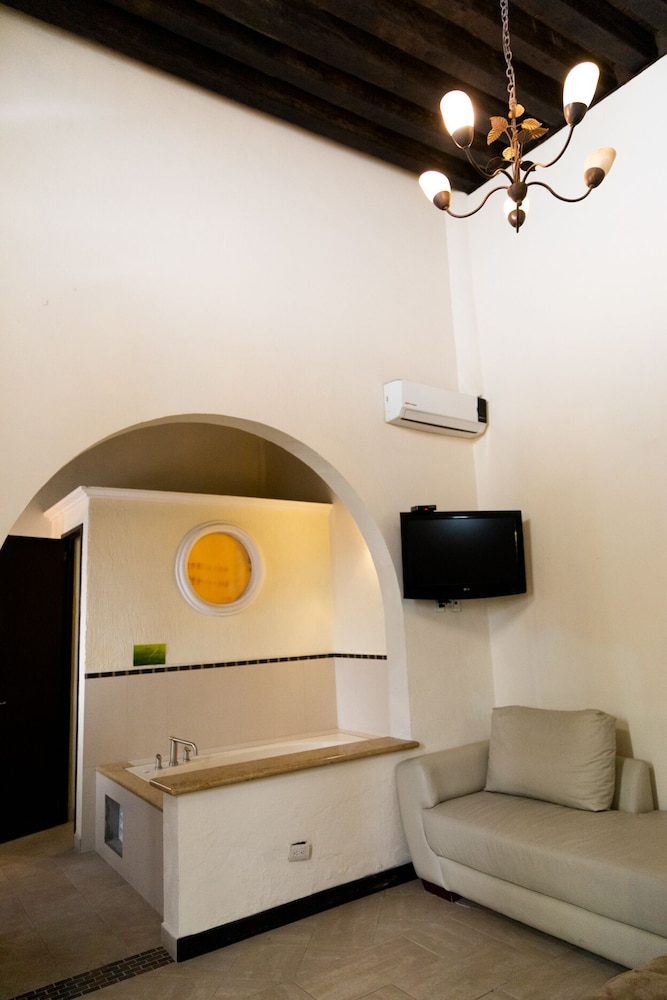 Executive Room photo 1