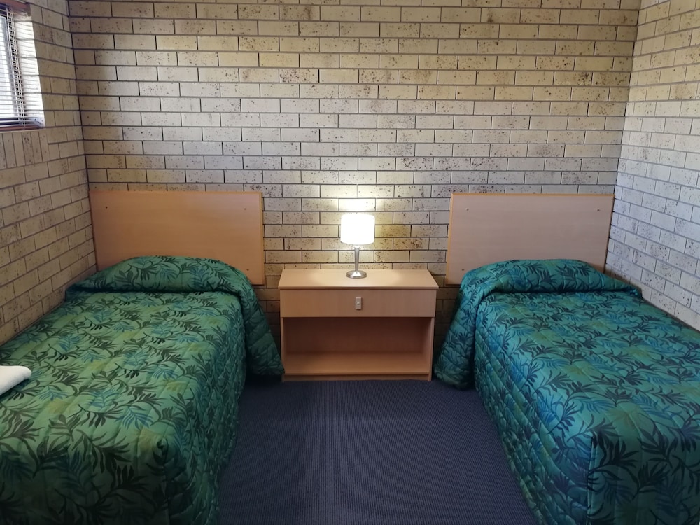 Deluxe Suite, 2 Bedrooms, Ground Floor photo 2