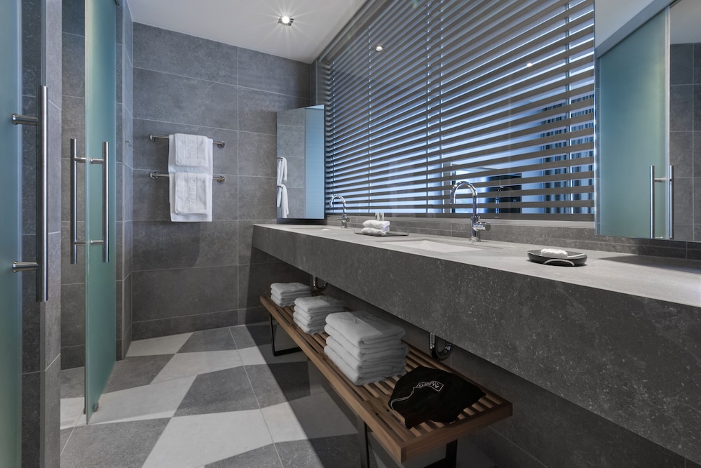 Penthouse Suite, Balcony, Sea View photo 2