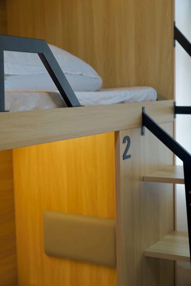 Standard Shared Dormitory, Women only, City View