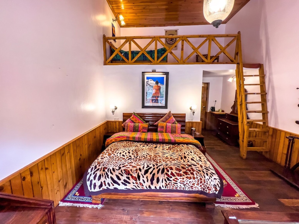 Deluxe Retreat Room