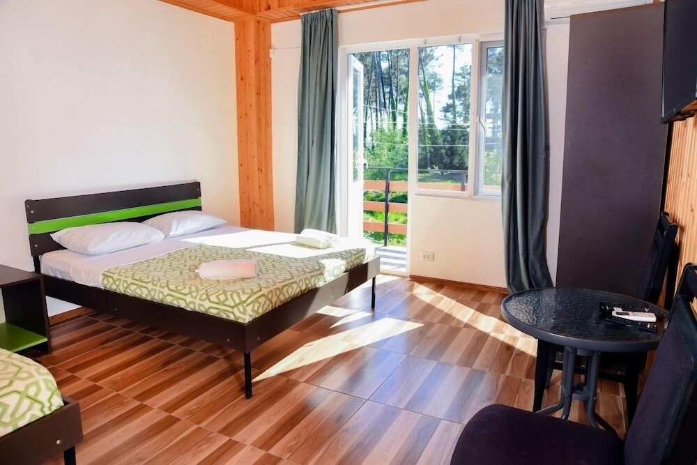 Standard Triple Room photo 2