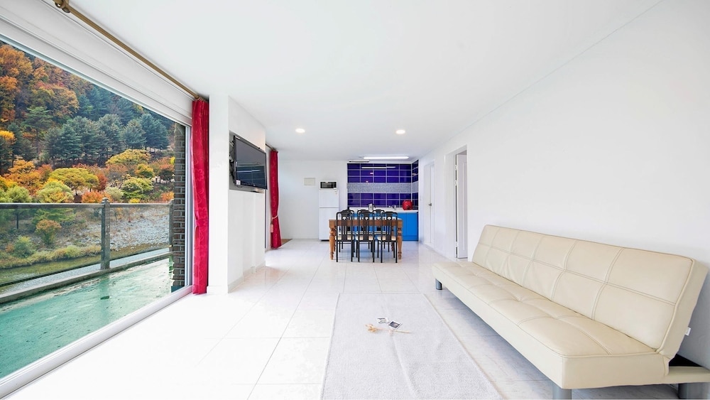 Basic Room, 1 Bedroom (friends) - Photo 1