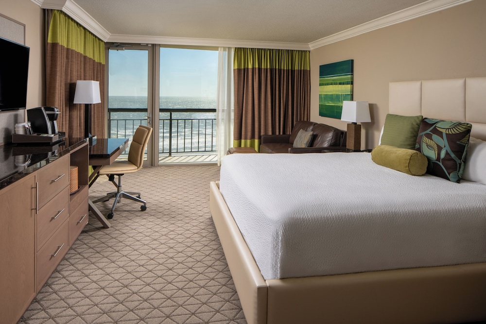 Room, 1 King Bed with Sofa bed, Accessible, Ocean View photo 3