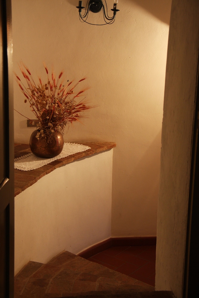 Traditional Apartment (Il Pozzo) photo 1