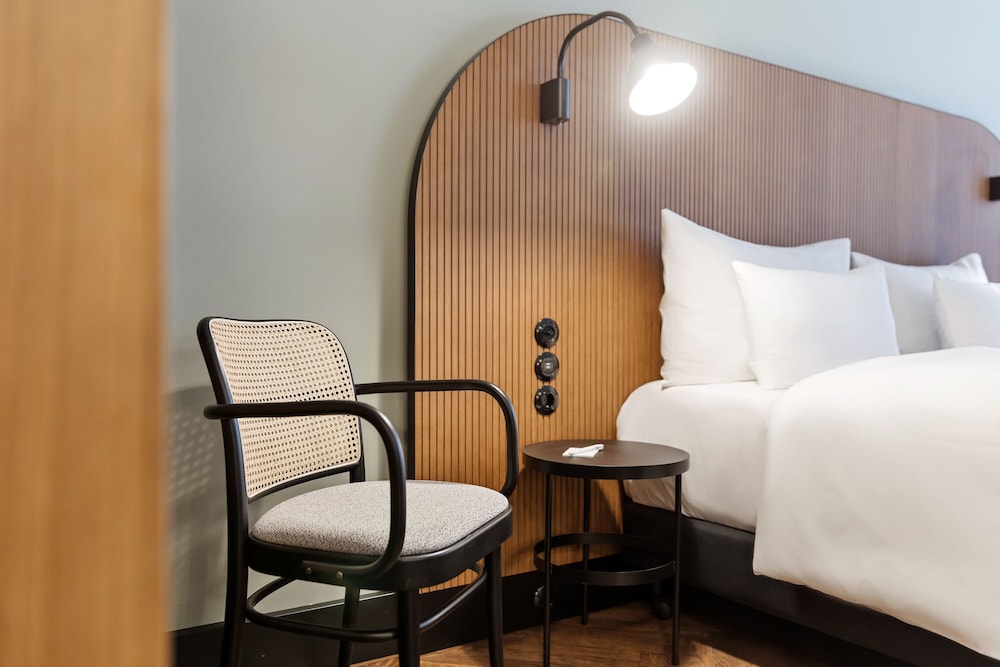 Premium Room, 1 King Bed