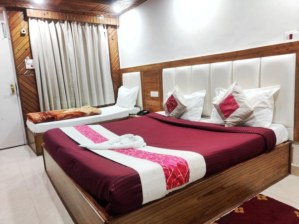 Basic Triple Room, Balcony