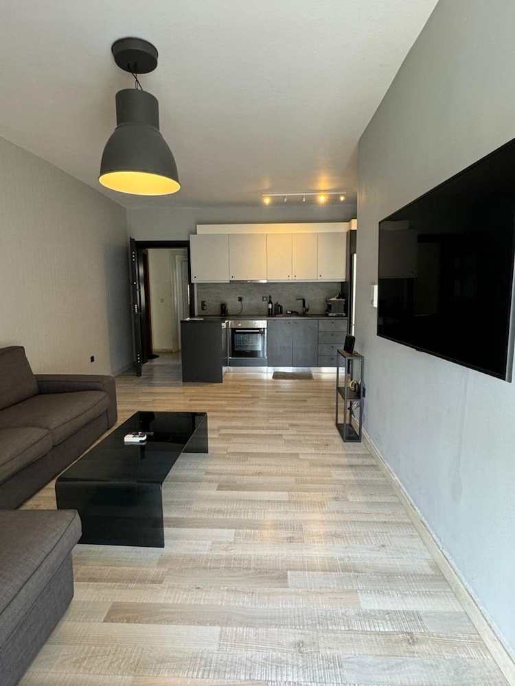 Apartment photo 1