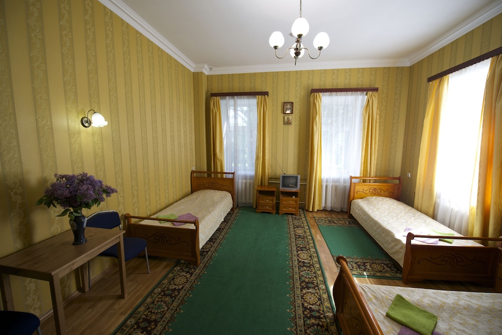 Shared Dormitory, Men Only photo 3