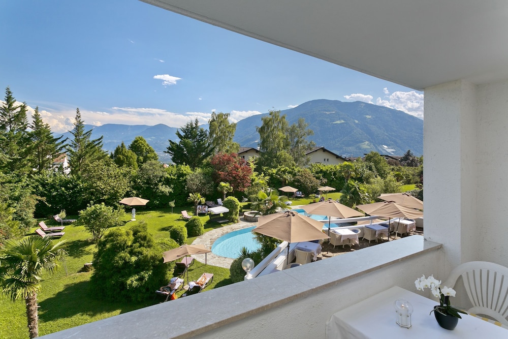 Suite, Balcony photo 3