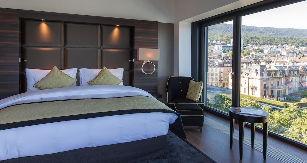 Room, 1 King Bed (Terrace)