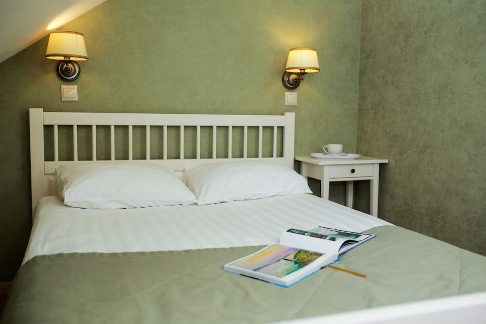 Standard Double Room (Attic) photo 1