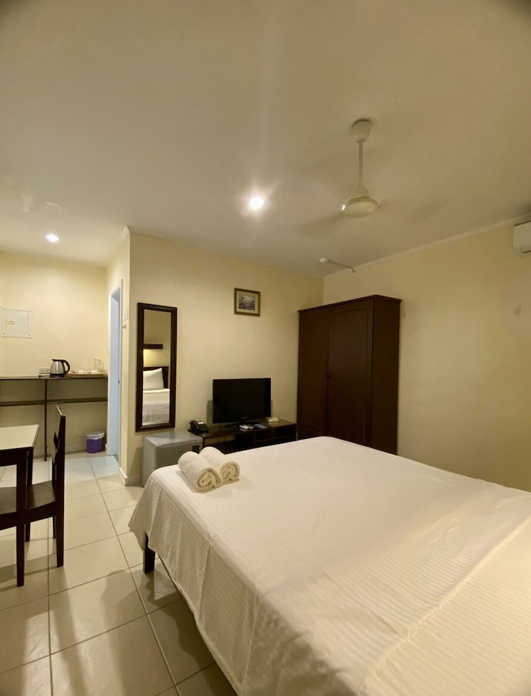 Standard Double Room (West Wing) photo 3