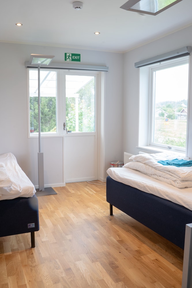 Twin Room, Garden View photo 2