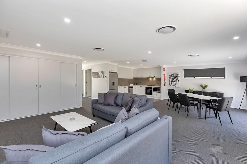 Apartment photo 3