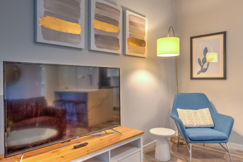 Apartment photo 3