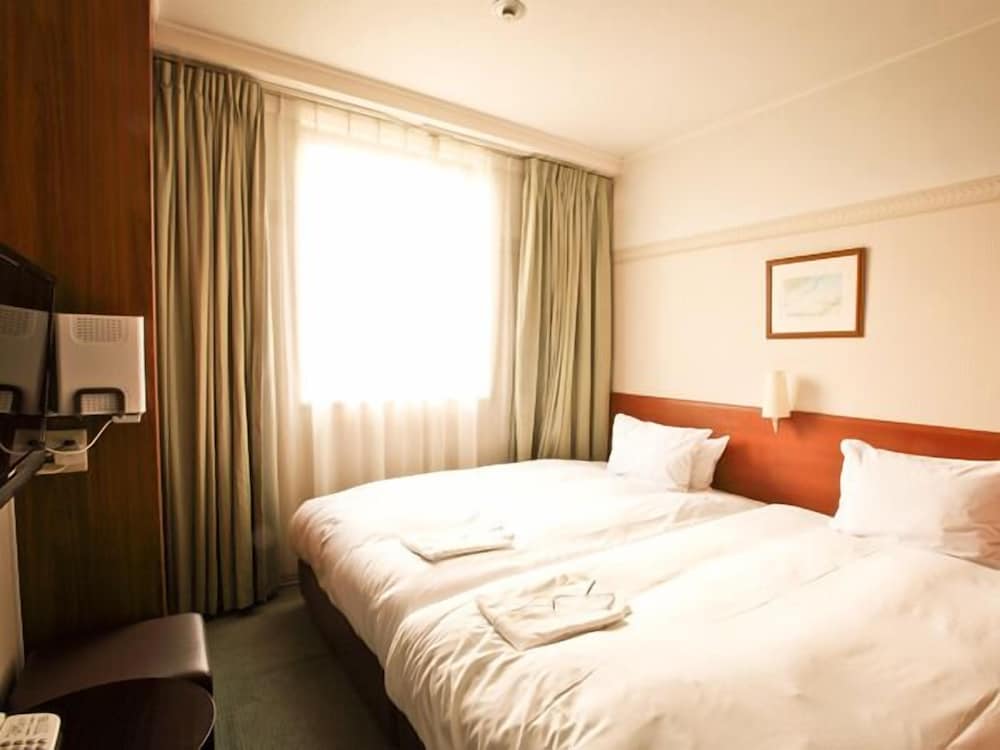 Twin Room - Photo 6
