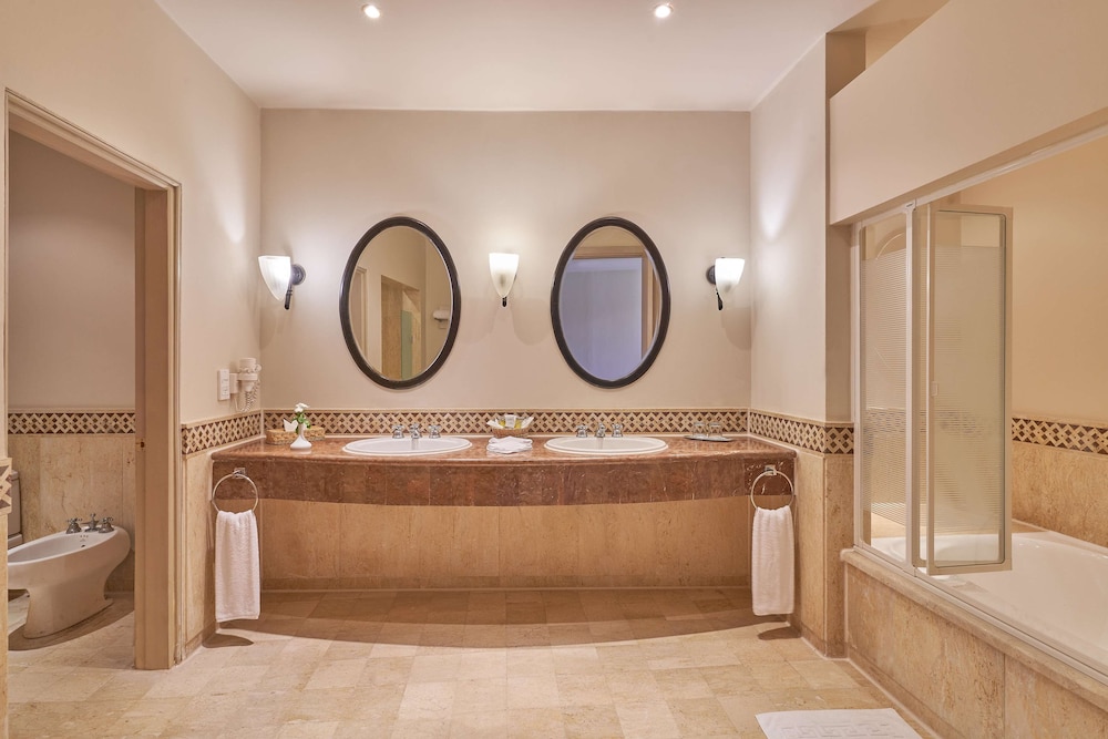 Presidential Suite photo 2