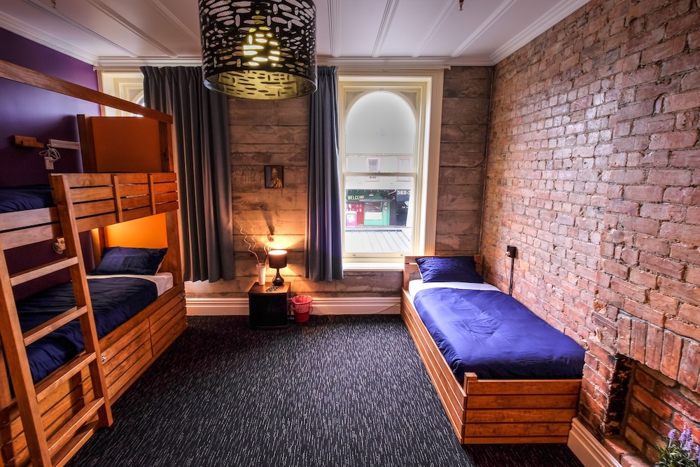 Bed in 4 Bed Dorm - Ensuite