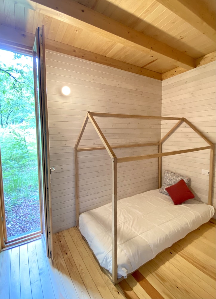 Cabin, Accessible, Hot Tub photo 2