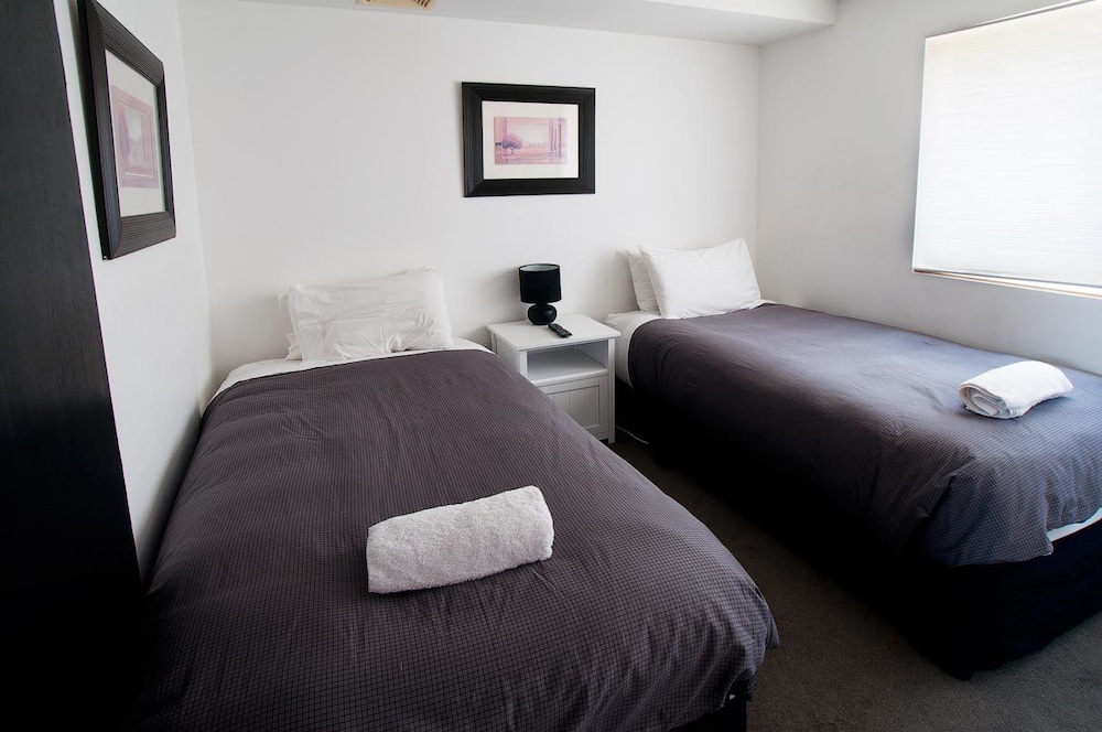 Superior Chalet, 3 Bedrooms, Mountain View, Slope side photo 2