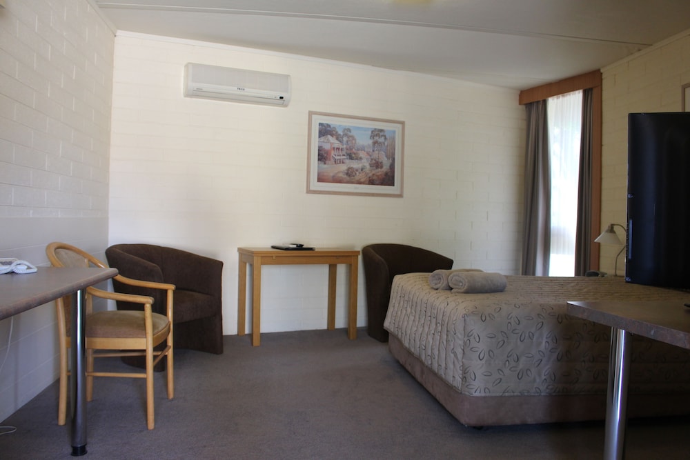Standard Room, Non Smoking photo 3