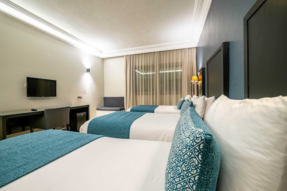 Deluxe Triple Room - Photo 3