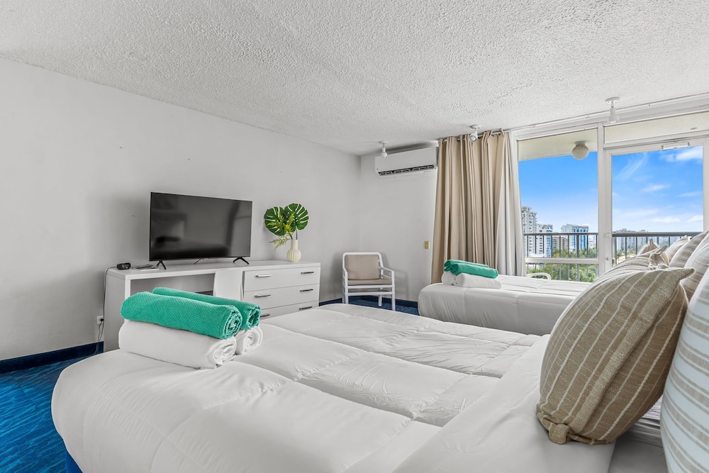 Signature Apartment, Partial Ocean View