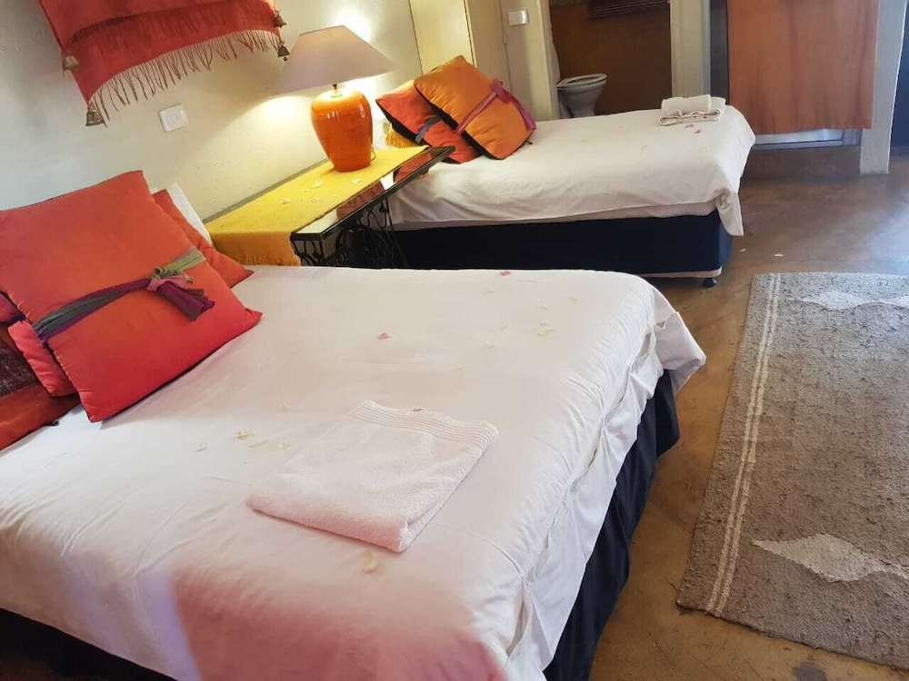 Comfort Suite photo 1
