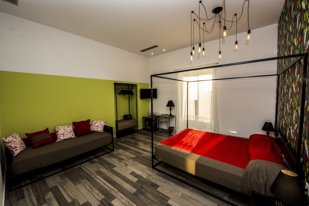 Deluxe Triple Room, Sea View photo 3