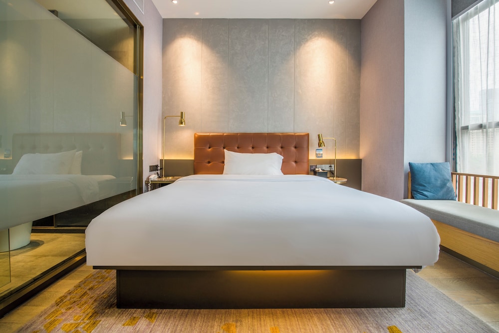 Basic Single Room, City View
