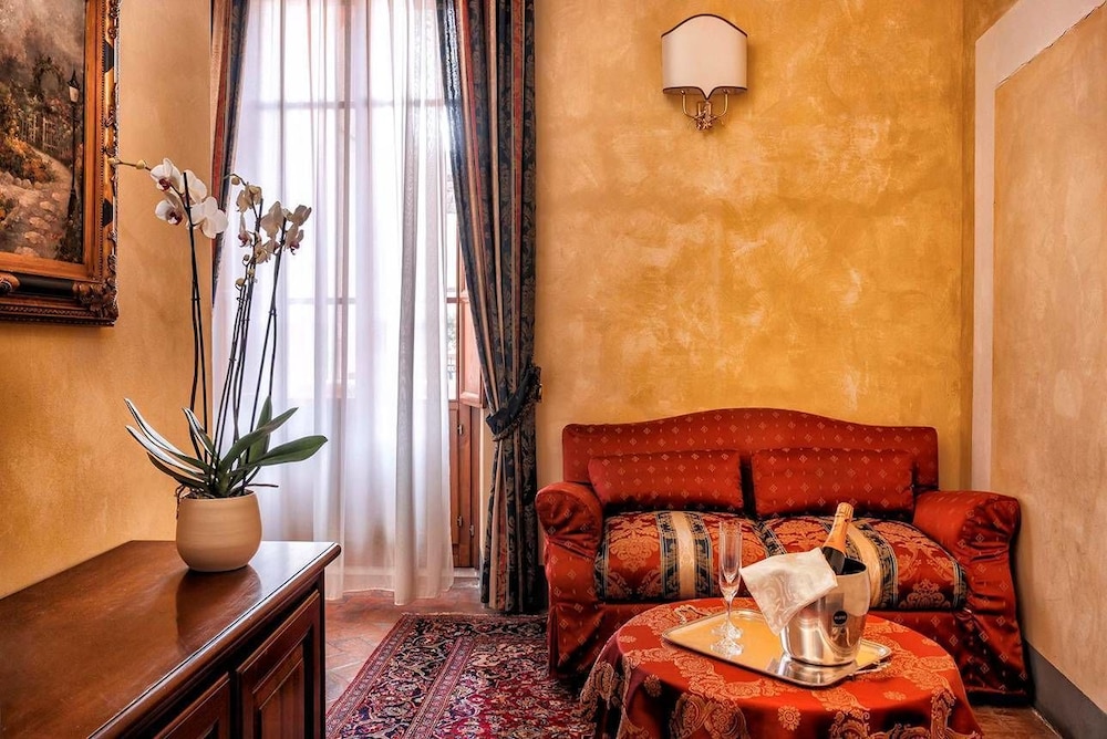 Suite photo 2
