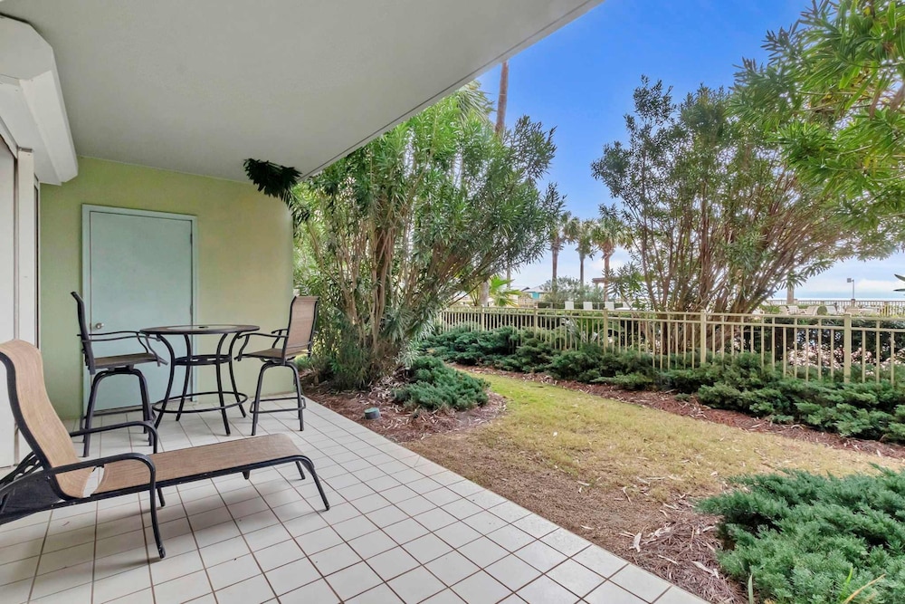 Spacious 3BR Resort Condo Steps From Gulf Beach, Foto 22