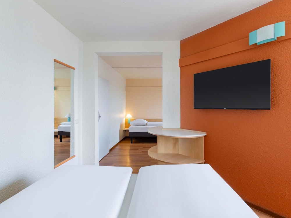 Triple Room - Photo 2