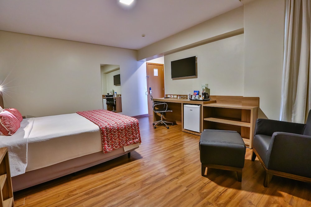 Deluxe Double Room photo 2