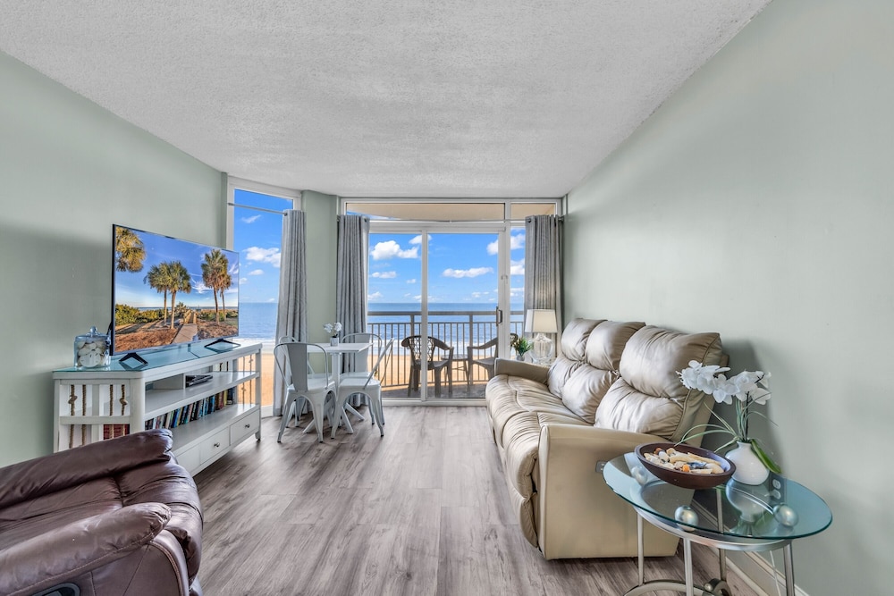 Signature Condo, Ocean View, Oceanfront