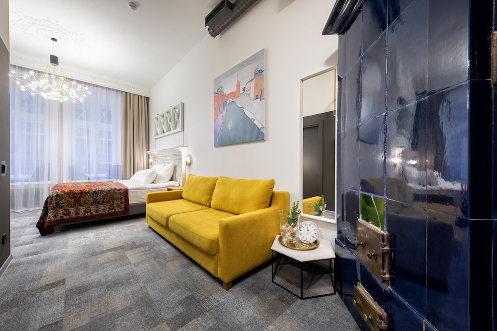 Family Room (Deluxe) photo 1