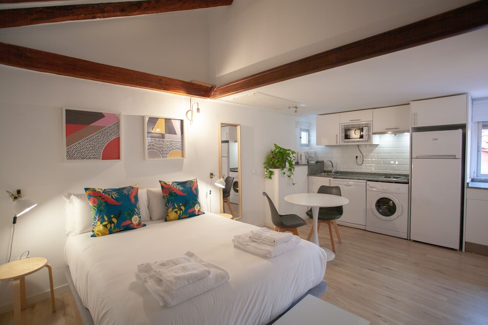 Standard Loft