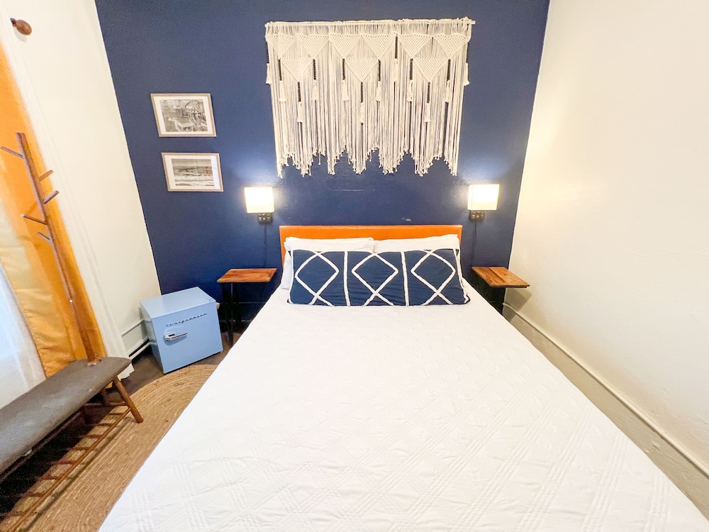 Basic Room - Photo 2