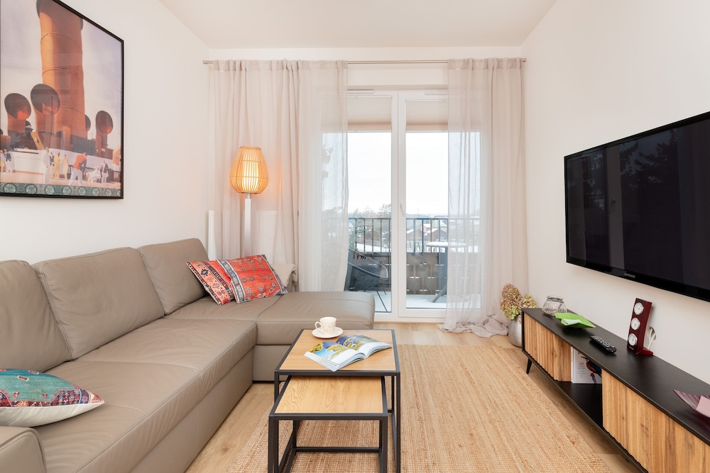 Apartment, 1 Bedroom, Balcony, Sea Facing