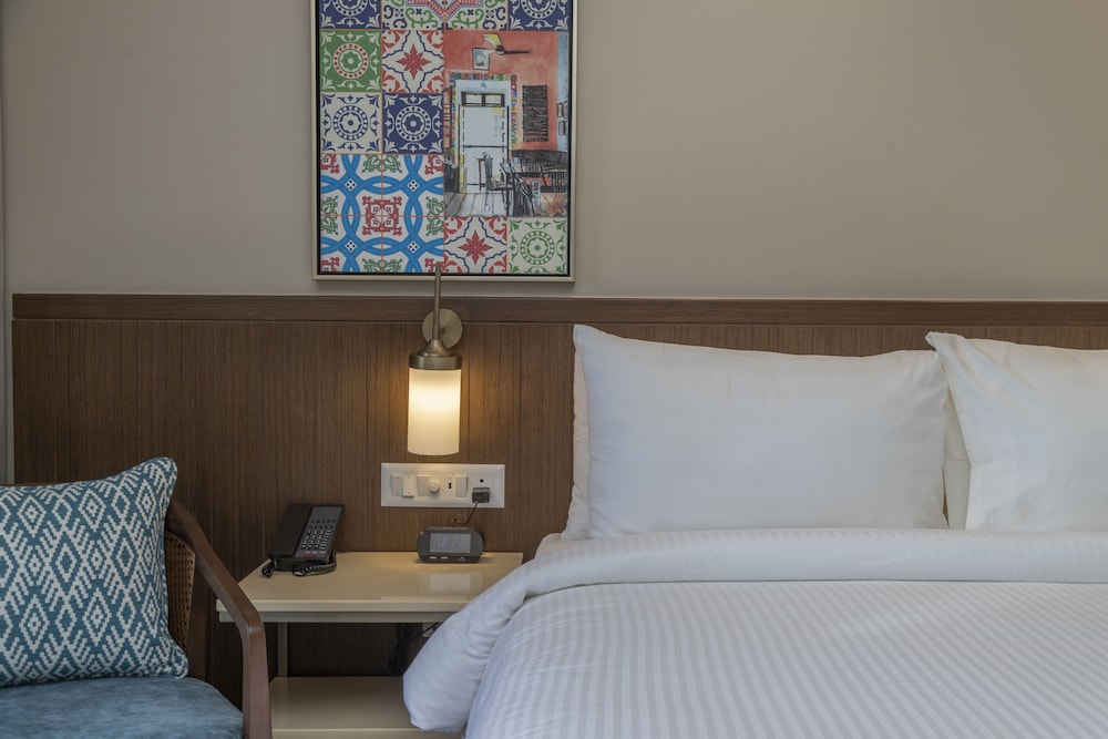 Deluxe Room, 2 Twin Beds - Photo 8