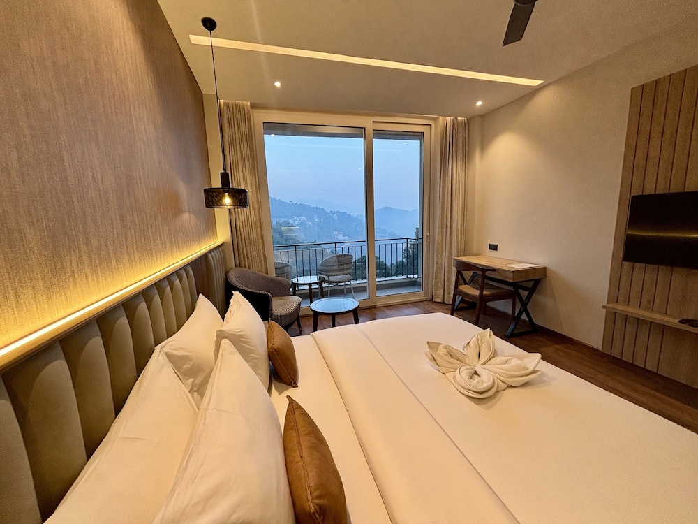 Premium Room - Photo 4
