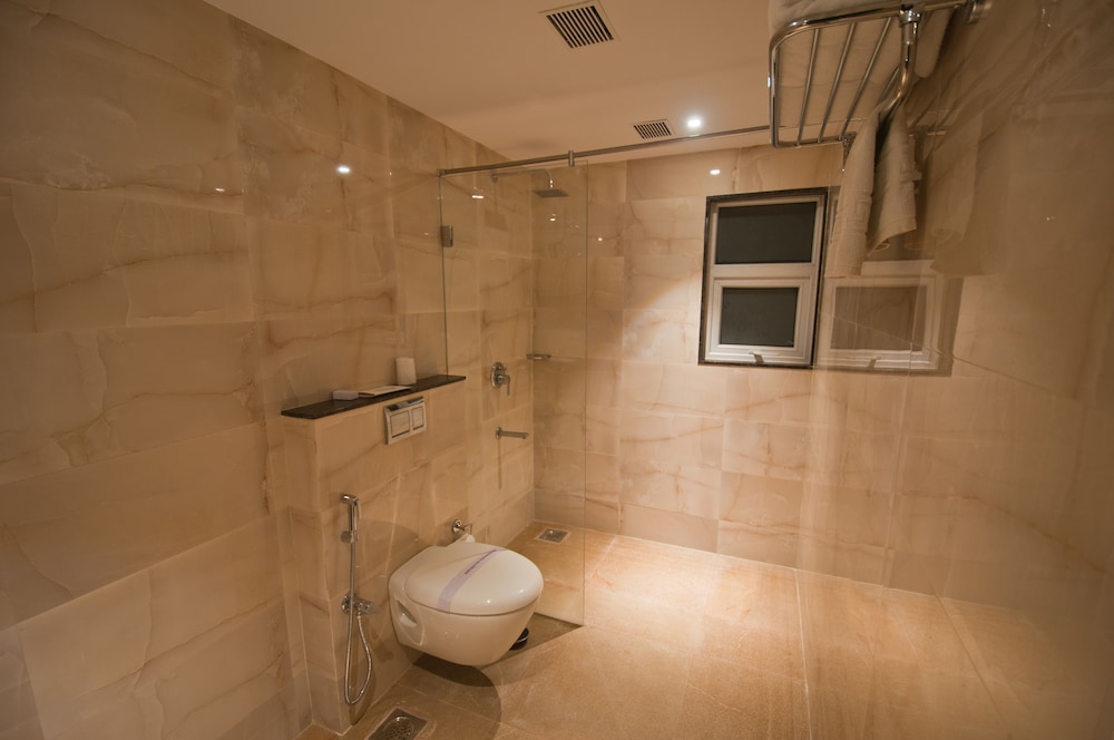 Premium Room - Photo 13