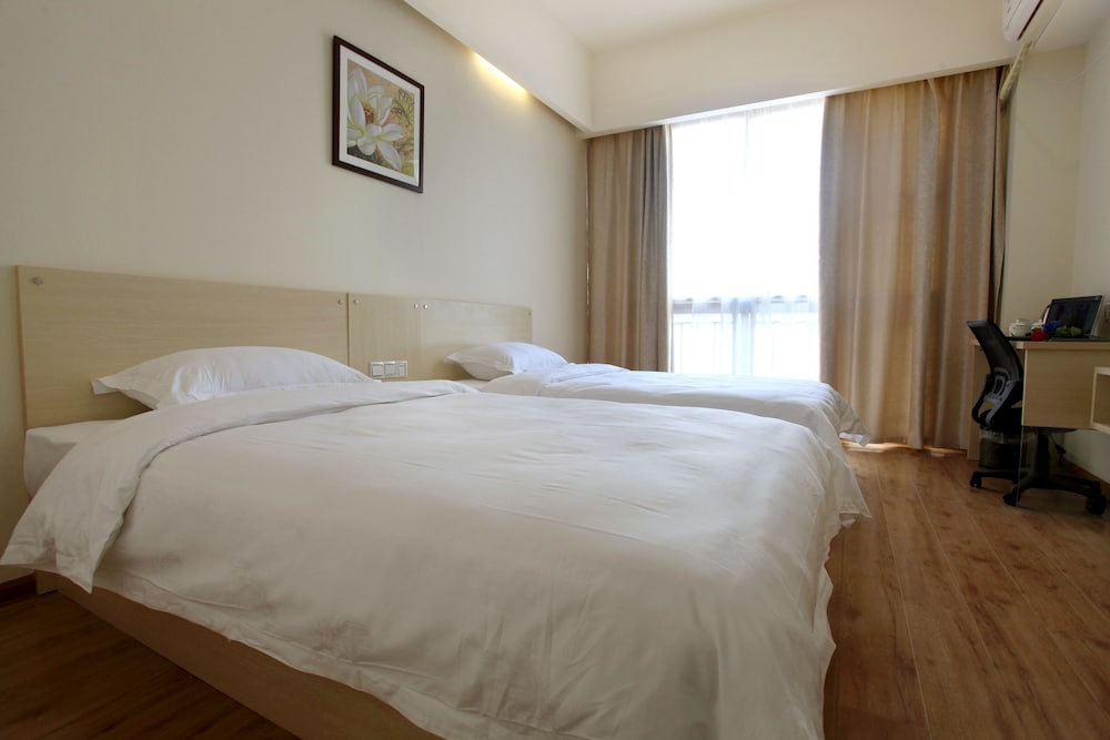Elite Twin Room photo 2