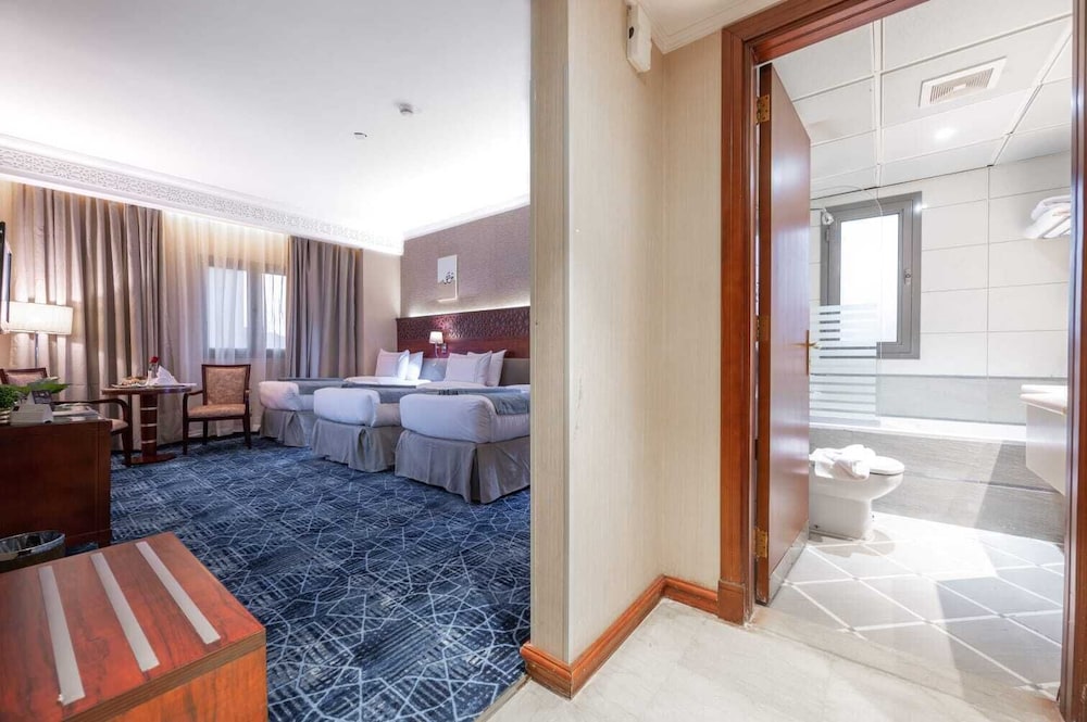 Classic Triple Room photo 1